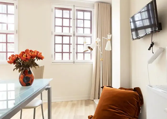 Clerigos Apts Apartment Porto